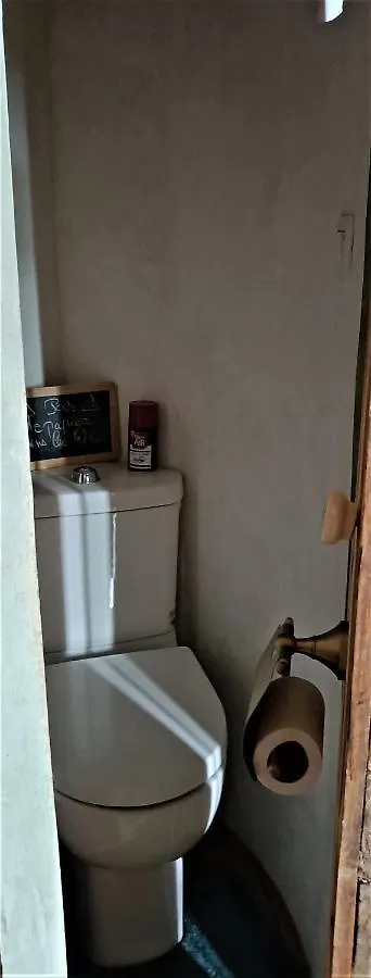 Chambre Avec Vue Saignon Bed & Breakfast