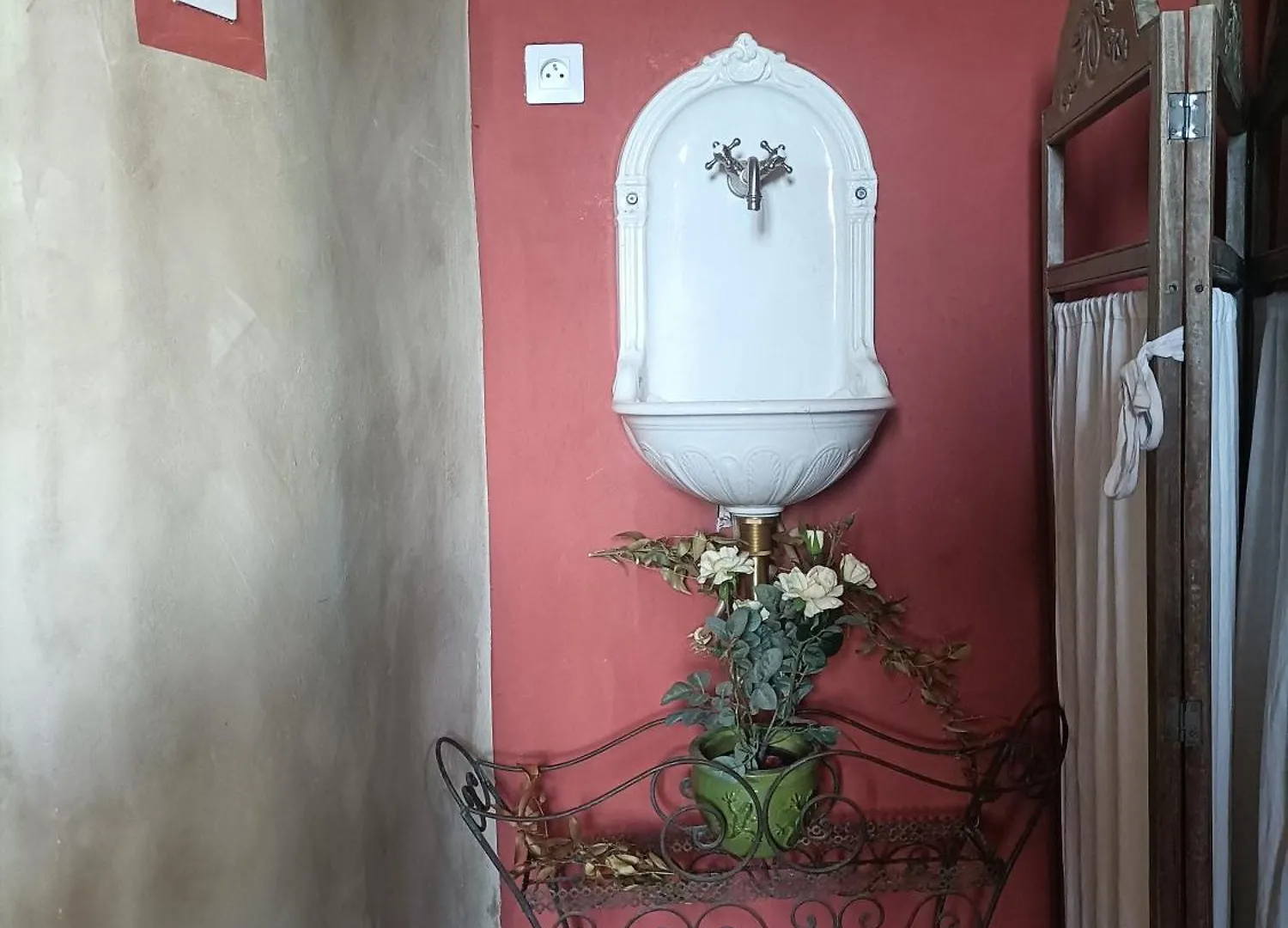Chambre Avec Vue Saignon 0*,  France